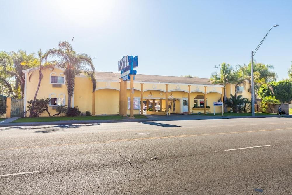 Colonial Pool & Spa Motel Long Beach Exterior foto